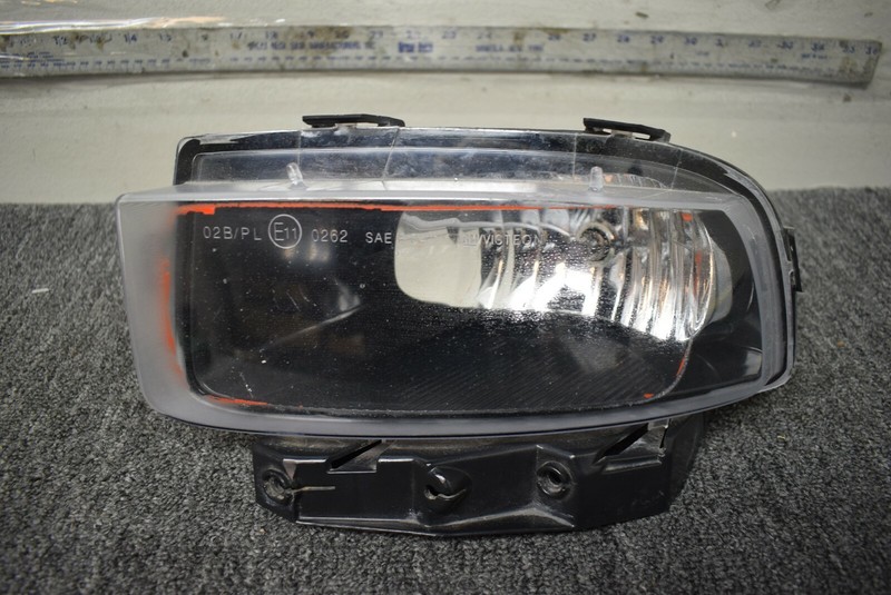 2005-2013 CHEVROLET CORVETTE LEFT SIDE FOG LIGHT FACTORY OEM