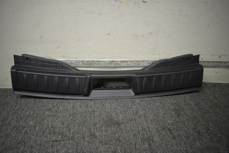 2017-2019 JAGUAR F PACE REAR TRUNK SILL SCUFF TRIM FACTORY OEM