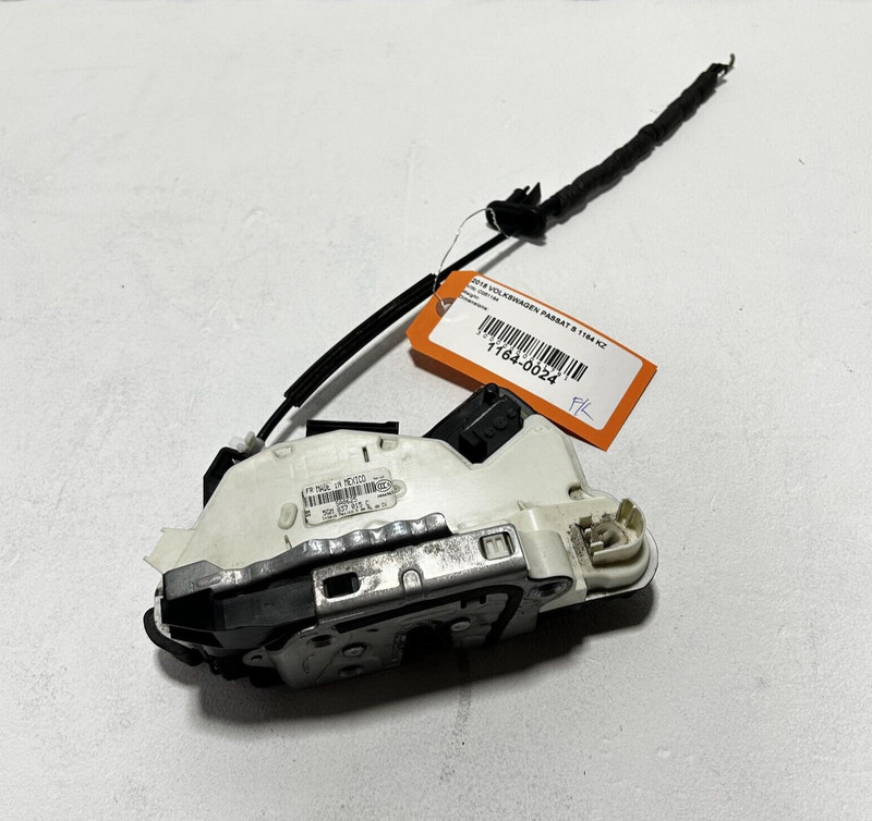 2017-2018 VOLKSWAGEN PASSAT S FRONT LEFT DOOR LATCH LOCK ACTUATOR OEM