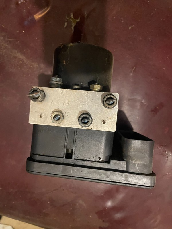 01-02 BMW 3 SERIES 325I 330I 320I Z3 OEM ABS ANTILOCK ANTI LOCK BRAKE PUMP w/DSC