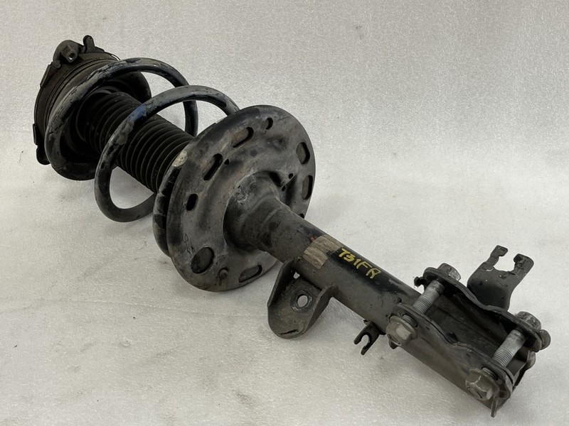 2017 2018 2019 2020 NISSAN PATHFINDER RIGHT FRONT STRUT SPRING 4x2 FWD 3.5L