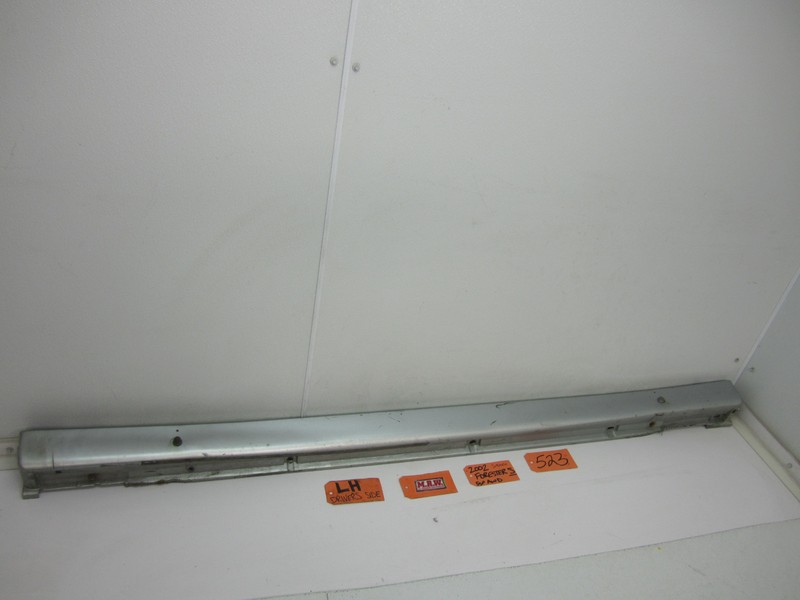 MOLDING ROCKER PANEL LEFT DRIVER SIDE SKIRT SILVER fits 98 99 00 01 02 FORESTER