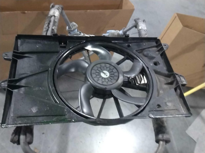 Used Engine Cooling Fan Motor fits: 2011 Lincoln Mks Fan Assembly Grade A