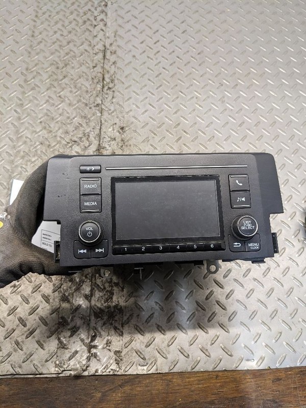 Audio Equipment Radio Receiver Sedan LX Fits 16-17 CIVIC 1033539