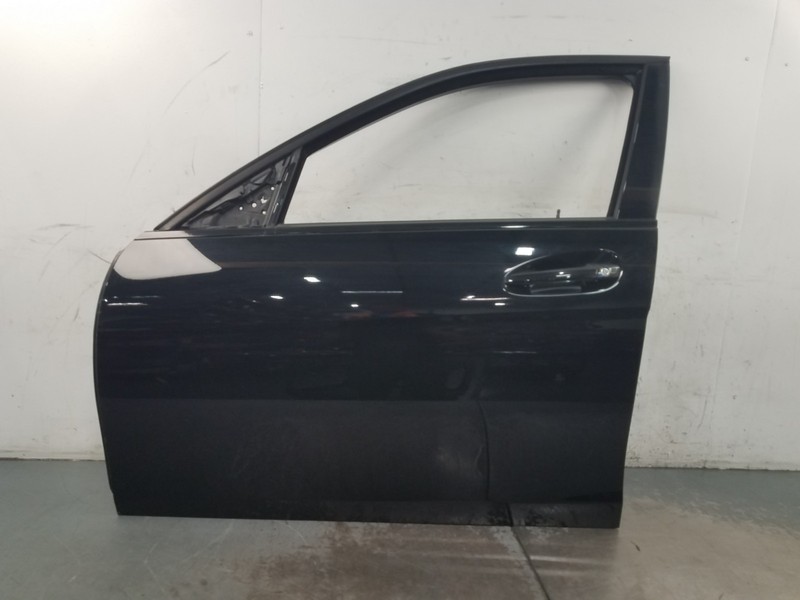 2008 Mercedes Benz AMG C 63 Left Front Driver Door #9566 N10