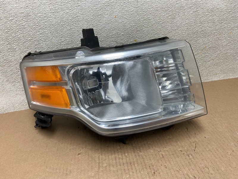 2009 2010 2011 2012 Ford Flex Right Passenger Headlight Halogen Oem AB5950 DW