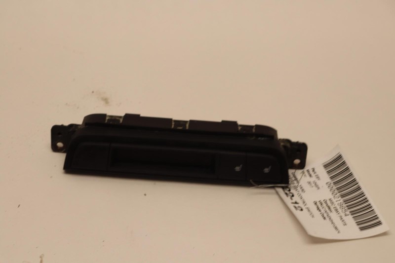 2017-2020 FIAT 124 SPIDER DASHBOARD HEATED SEAT INDICATOR CONTROL SWITCH OEM