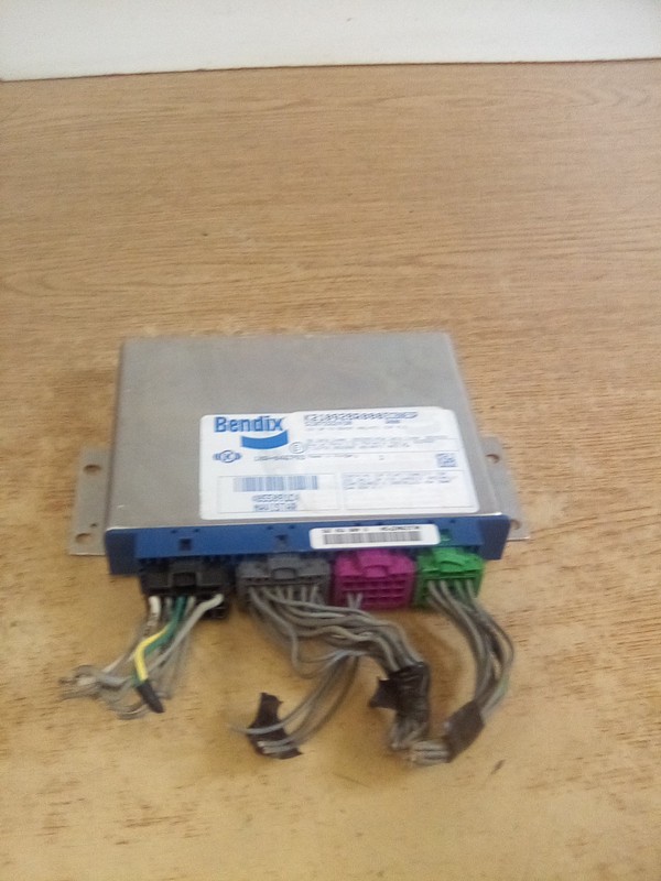 Bendix K210928R000 4055091C4 Brake Control Module