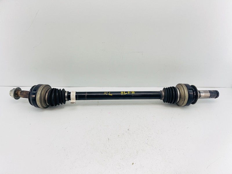 2017-2019 ALFA ROMEO GIULIA AWD REAR LEFT DRIVER SIDE AXLE SHAFT HALFSHAFT OEM