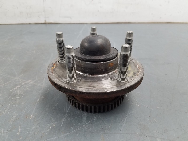 2012 Ford Mustang Shelby GT500 Right Front Hub / Wheel Bearing #6834 VV7