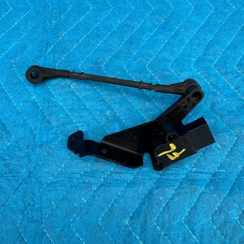 2010–2012 Range Rover L322 Front Left Ride Height Sensor OEM