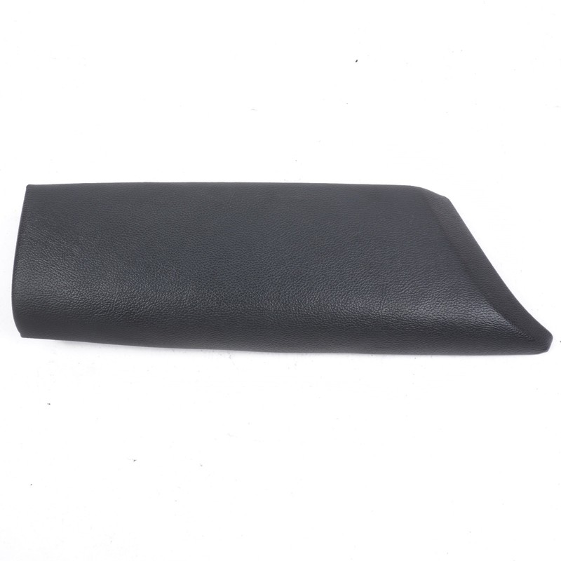 2014 - 2019 Maserati GhibliCenter Console Armrest Lid Right Side OEM