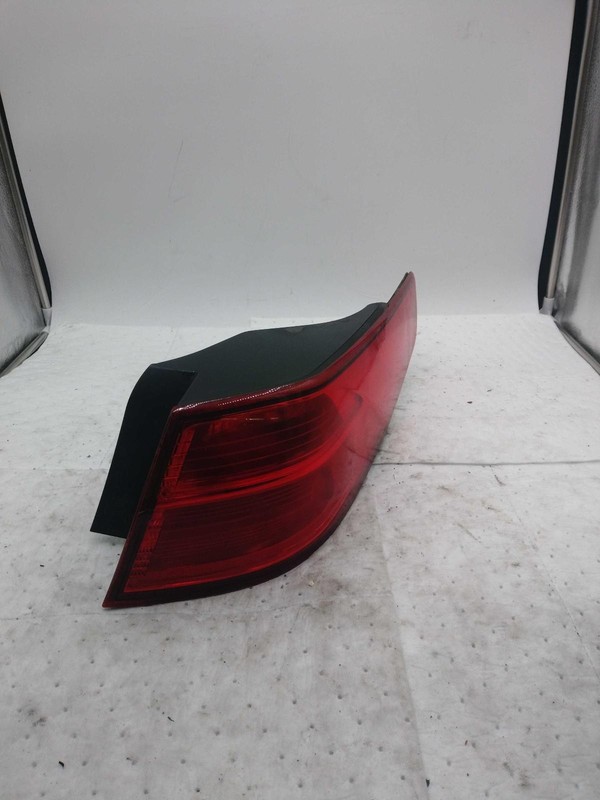 2015 KIA OPTIMA Right Tail Light Assembly Blue OEM Used 119K Miles