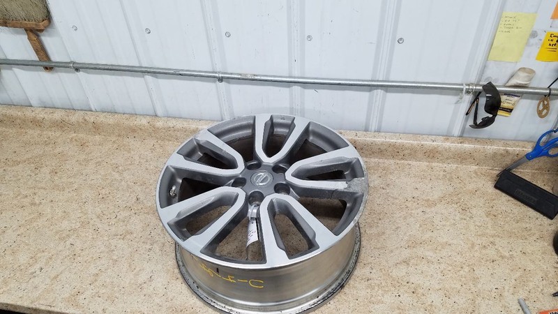 Wheel 18x7-1/2 Alloy 5-V Spoke Fits 13-16 PATHFINDER 307022