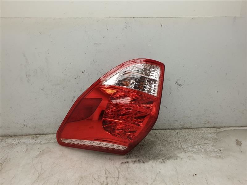 06-08 TOYOTA RAV 4 PASSENGER SIDE REAR RIGHT TAIL LIGHT ASSEMBLY