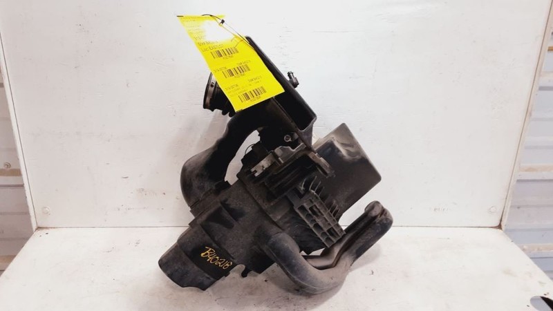 2010-2011 Ford Focus Air Cleaner Intake Box Assembly 2.0L Standard Emissions