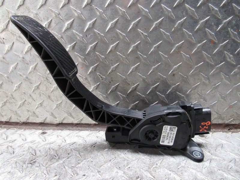 2011 FORD FIESTA ACCELERATOR THROTTLE GAS PEDAL 8V21-9F836-AA