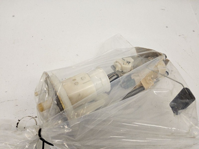 Fuel Pump Assembly Thru 12/02/07 Fits 06-08 FORD F150 PICKUP 3421562
