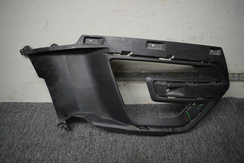 2016 FORD EXPLORER FRONT BUMPER EDGE RIGHT SIDE FACTORY OEM