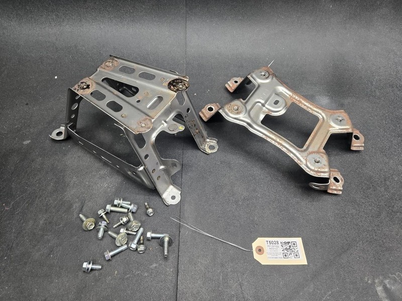 2PC Center Console Brackets Set 2021 Toyota RAV4 58996-0R070 2019 2020 2022 2023