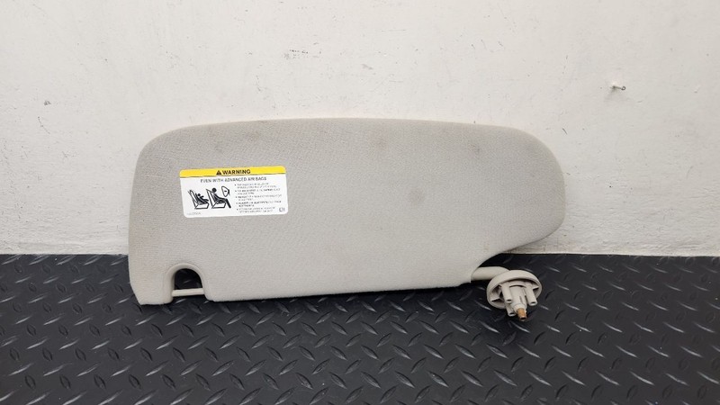 06-08 Dodge Ram 1500 Right Passenger Sun Visor Gray OEM 1CT18BD1AA