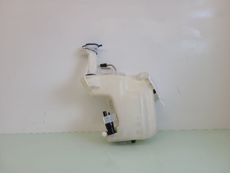 Coolant Reservoir 231 Type Sl Models SL450 Fits 13-20 MERCEDES S-CLASS 581748