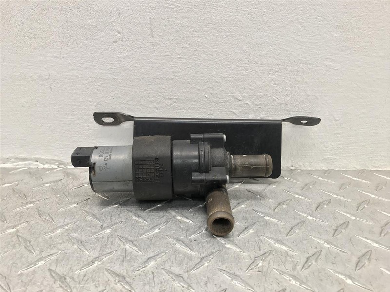 02 03 04 ENVOY CANYON COLORADO AUXILLIARY COOLANT PUMP OEM 324-00878