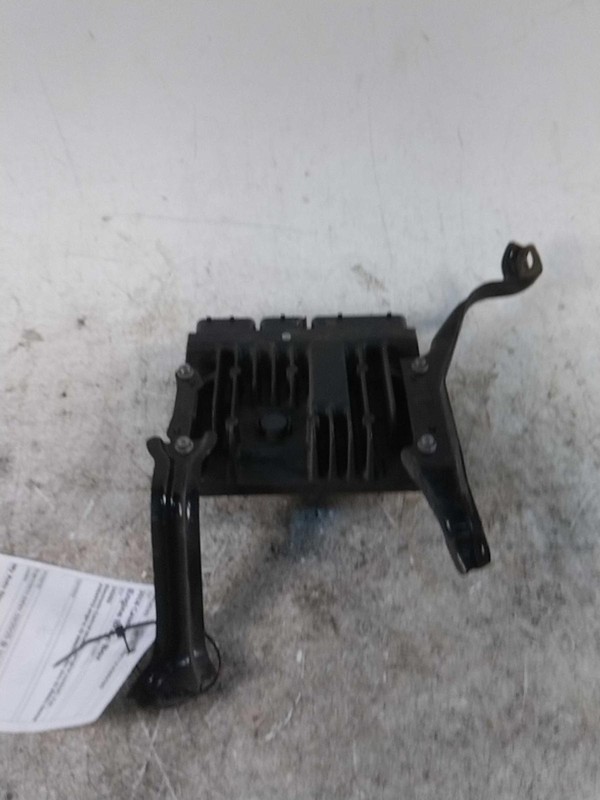 2018 Toyota Camry Engine Control Module ECM OEM Black 114K Miles NJ25-16192