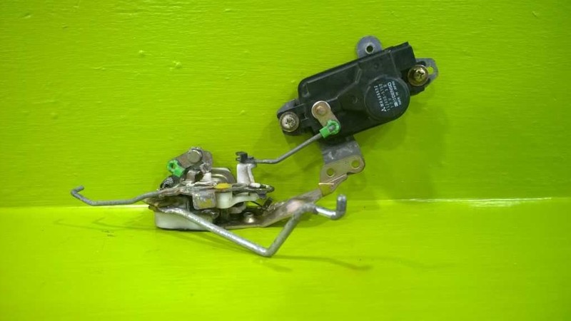 92-96 MITSUBISHI EXPO PASSENGER RIGHT FRONT DOOR LOCK LATCH ACTUATOR OEM 2907-15