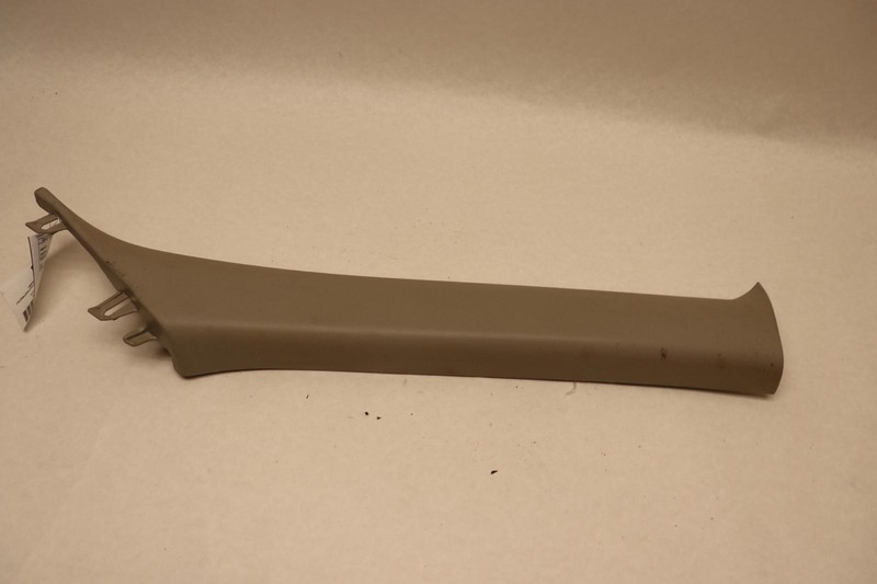 2015-2020 NISSAN ROGUE FRONT RIGHT PASSENGER WINDSHIELD A PILLAR TRIM COVER OEM