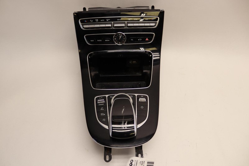 2017-2018 MERCEDES E300 W213 CONSOLE MULTI SWITCH W/ RADIO & CLIMATE PANEL OEM
