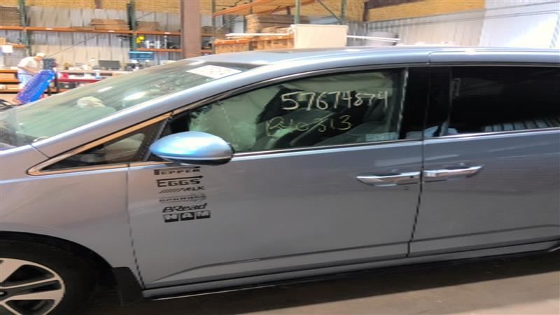 Driver Left Front Door Electric Fits 13-17 ODYSSEY 3330278