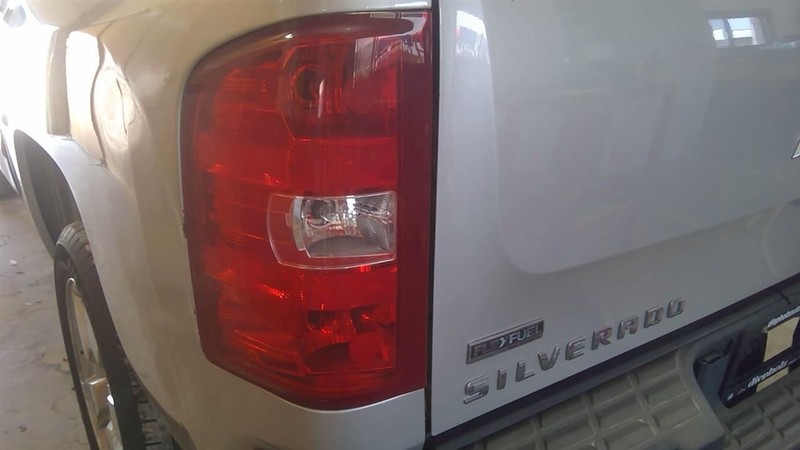 Driver Tail Light Pickup With Box DRW Fits 10-11 SIERRA 3500 PICKUP 3528454