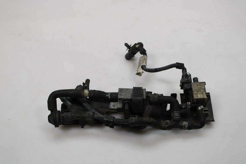 1999 VW JETTA Vacuum Solenoid Purge Valve06A 103 911 AH