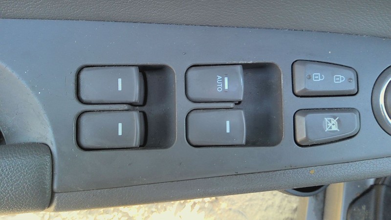Door Switch Front HYUNDAI SONATA 11 12 13 14 15