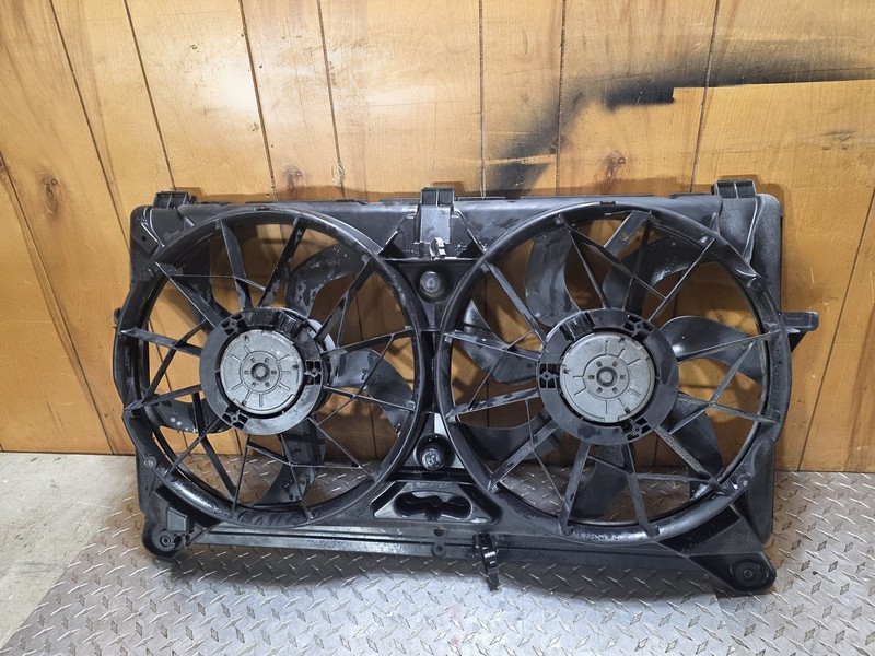 2005-2007 Chevrolet Silverado 5.3 Fan Assemblly Tested Oem