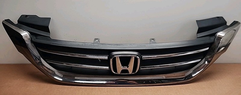 2013 - 2015 HONDA ACCORD ORM FRONT GRILLE BEZEL MOLDING || 71121-T2F-A010-M1 SDN