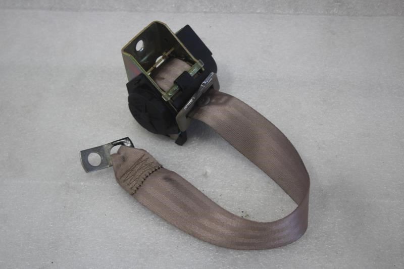 2000 2001 2002 2003 2004 BUICK REGAL LEFT REAR SEAT BELT TAUPE 52D