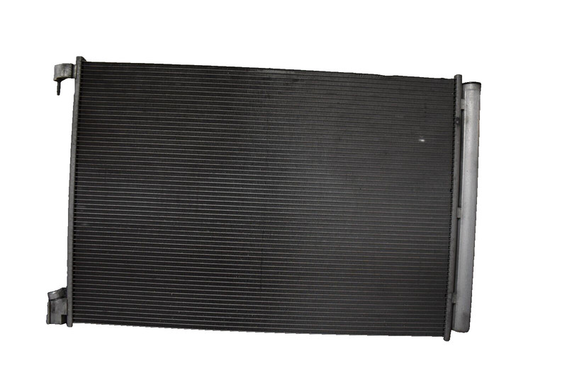 2015-2020 MERCEDES BENZ C63 AMG S BASE RADIATOR FACTORY OEM