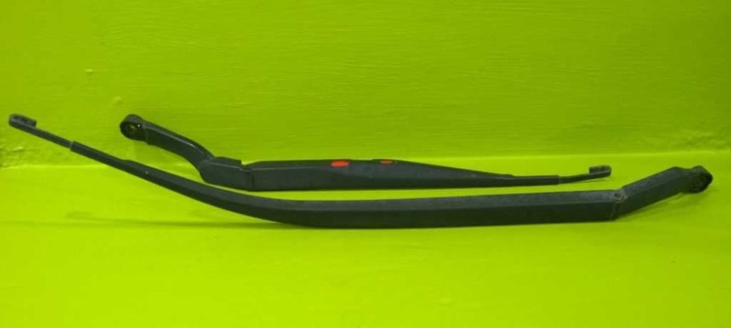 07-13 ALTIMA CPE DRIVER LEFT/PASSENGER RIGHT WINDSHIELD WIPER ARM(PAIR) 3760-15
