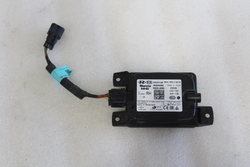 2021 HYUNDAI KONA RIGHT PASSENGER REAR BLIND SPOT RADAR SENSOR 95820-J9000