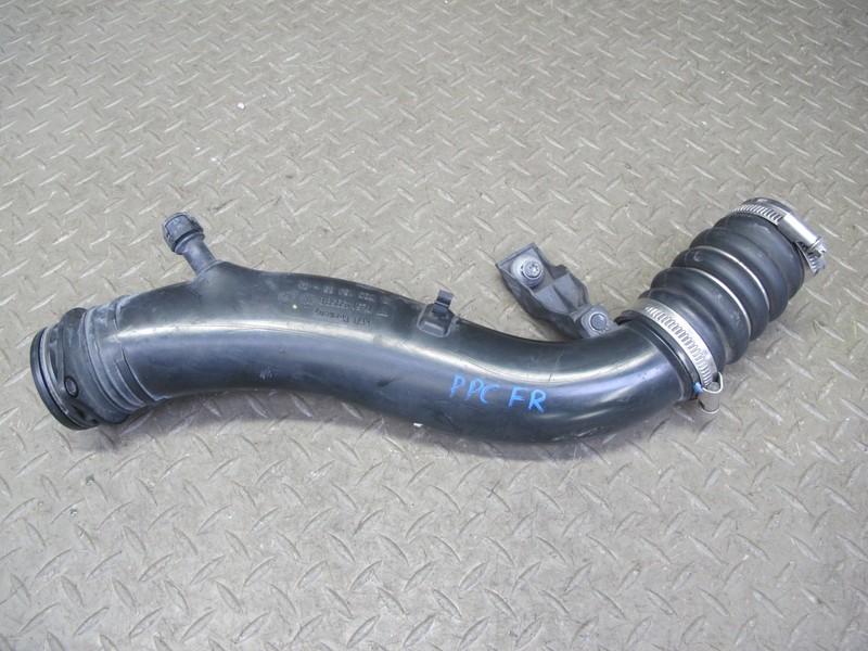 2011-2018 PORSCHE CAYENNE 958 4.8L TURBO RIGHT SIDE INTERCOOLER HOSE PIPE LINE