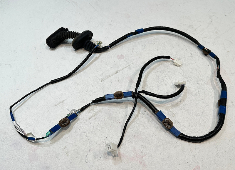 2018-2020 TOYOTA CAMRY REAR RIGHT PASSENGER SIDE DOOR WIRE WIRING HARNESS OEM