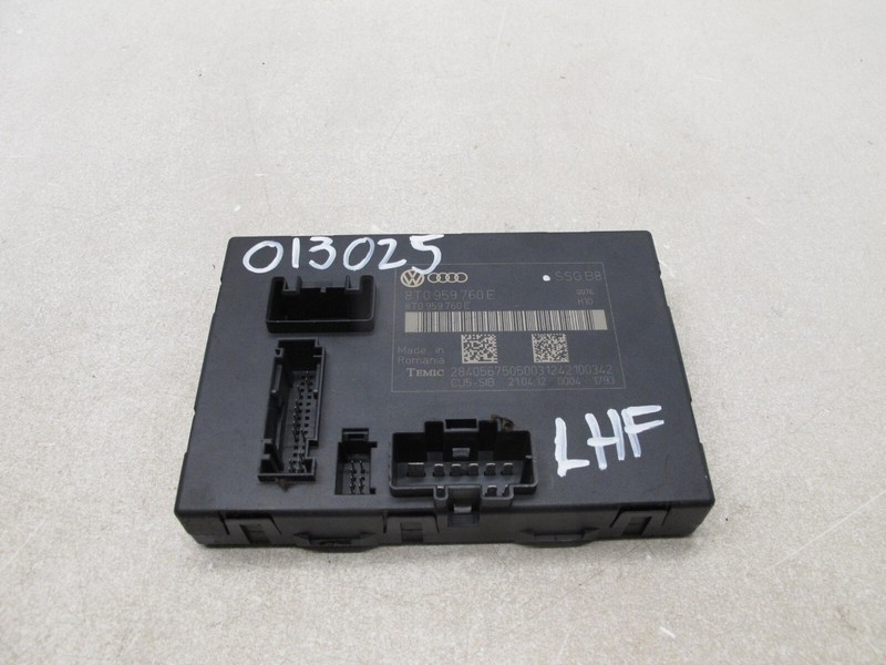 10-17 AUDI 8T A5 S5 RS5 FRONT DRIVER LEFT SEAT CONTROL MODULE OEM 013025