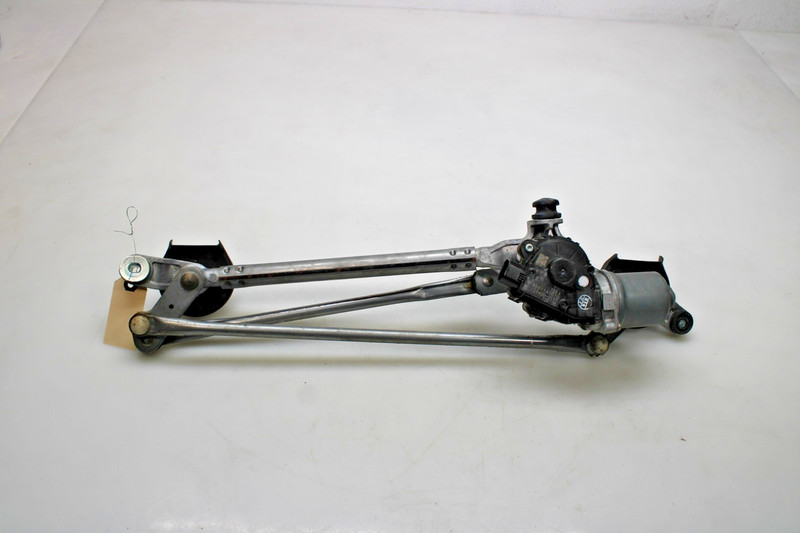 2020 - 2025 SUBARU LEGACY OUTBACK Wiper Motor Front w Linkage Arm OEM(15k miles)