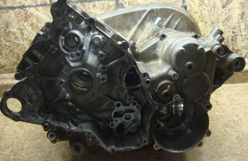 2002 Kawasaki Prairie 650 ATV 4x4 Engine Case Casing Crank Block Motor 4Wheeler