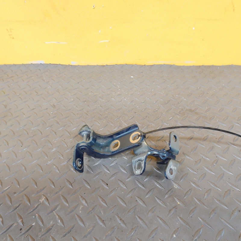 2024-2025 BUICK ENCORE GX REAR LEFT DRIVER SIDE LOWER & UPPER DOOR HINGE SET OEM