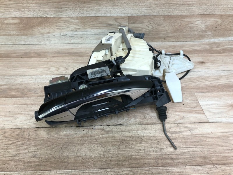 MERCEDES BENZ OEM W221 S550 S600 REAR DRIVER SIDE DOOR ACTUATOR LATCH LOCK 4