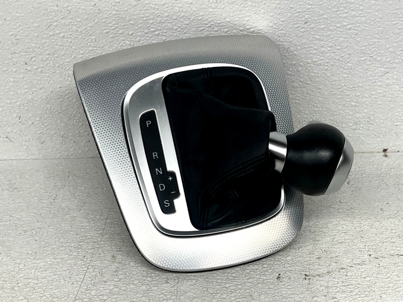 ⭐2015 AUDI Q3 AUTO TRANSMISION GEAR SHIFTER SELECTOR LEVER & KNOB OEM LOT2607