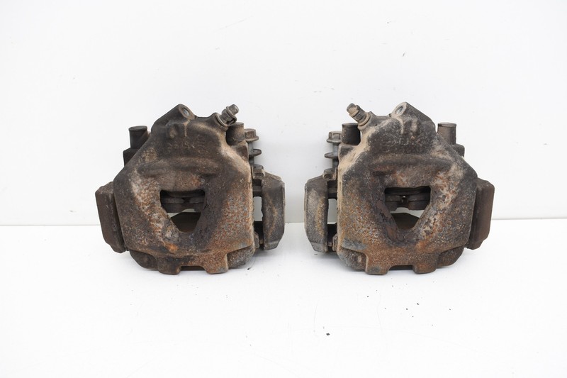 2008 BMW E93 328i Front Left Right Brake Caliper Set Calipers OEM KW48
